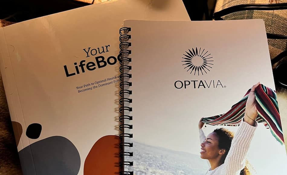 The picture of Optavia brochure 